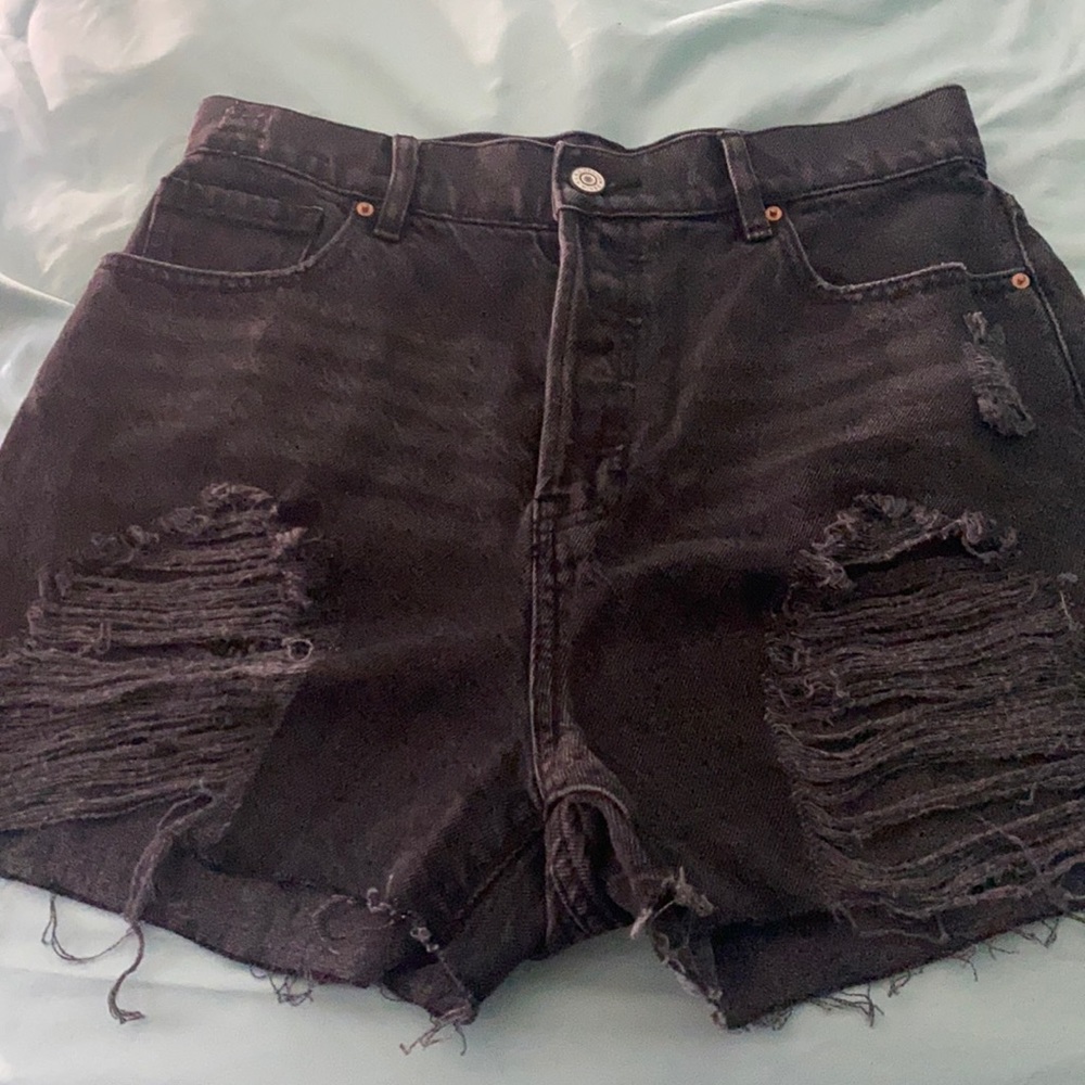 pacsun black ripped mom shorts